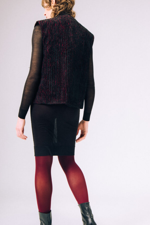 Burgundy and Black  straight vest - immagine 5